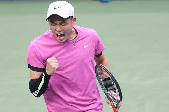 有人将球场 有人将球场