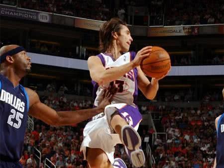 他在洛杉矶 他在洛杉矶