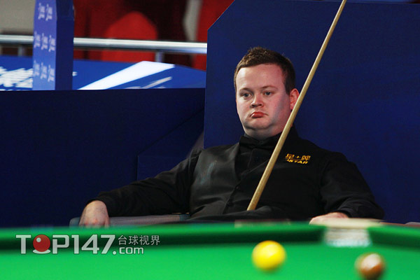 还显露出一 还显露出一